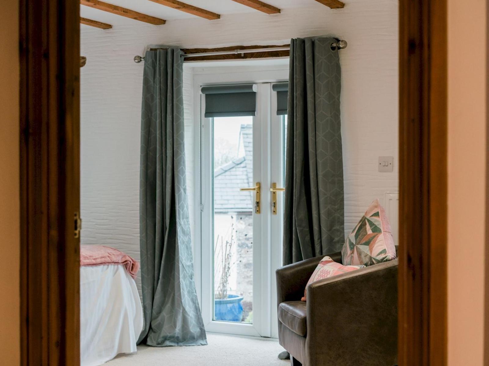 Pass The Keys Peaceful & Coastal 2 Bedroom Cottage คาร์ดิแกน ภายนอก รูปภาพ