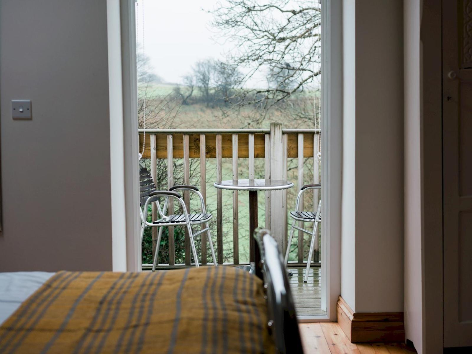 Pass The Keys Peaceful & Coastal 2 Bedroom Cottage คาร์ดิแกน ภายนอก รูปภาพ